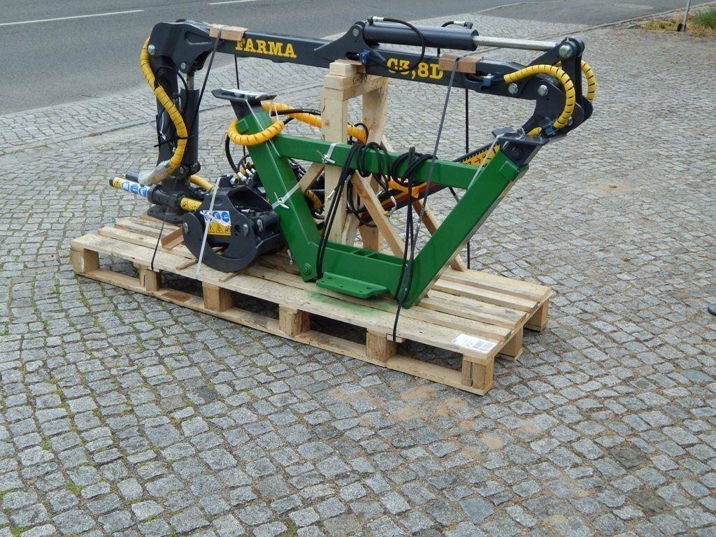 Bauernlader, Ladekran , Farma Forstkran C3.8 G2