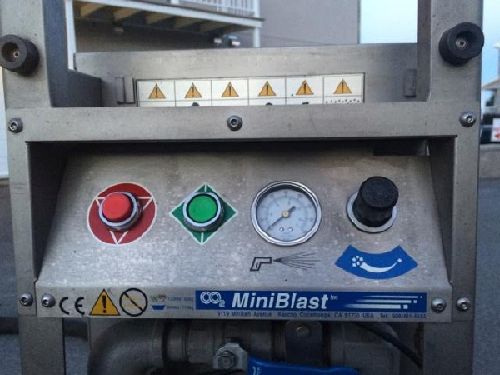 CAE Alepheus Miniblast Dry Ice Cleaner CO2