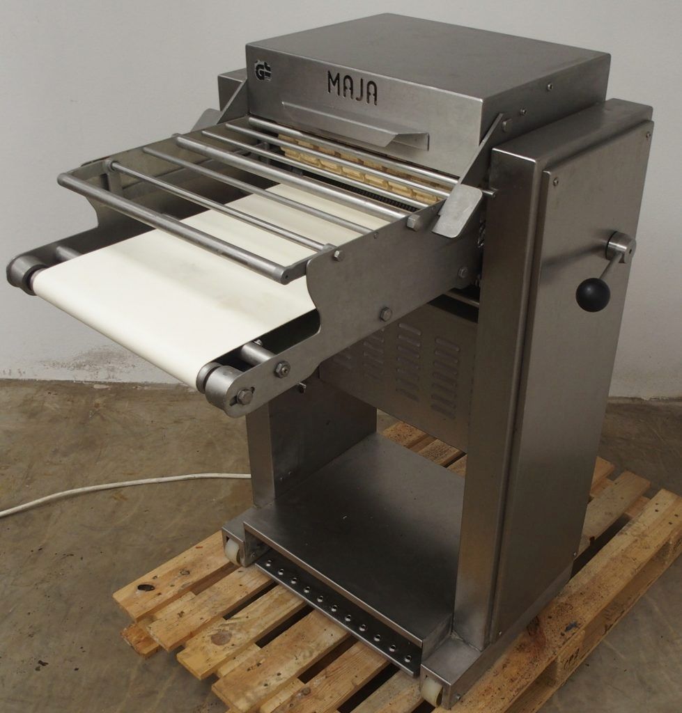 Abschwarter Maja ESB 440