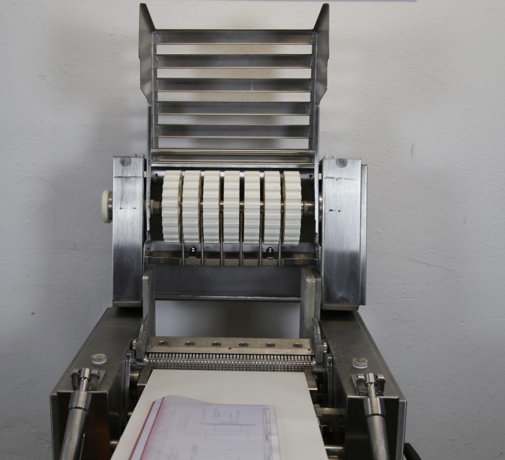 Entschwartungsmaschine/ Derinder Weber ASB600