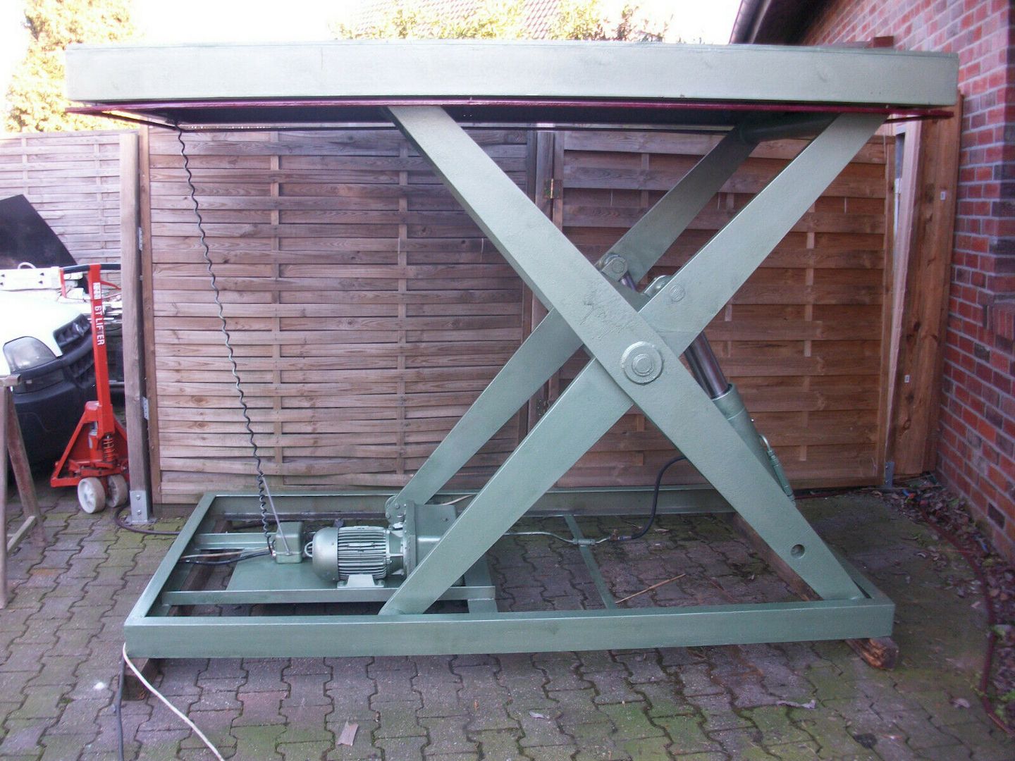 Trepel Scherenhubbühne