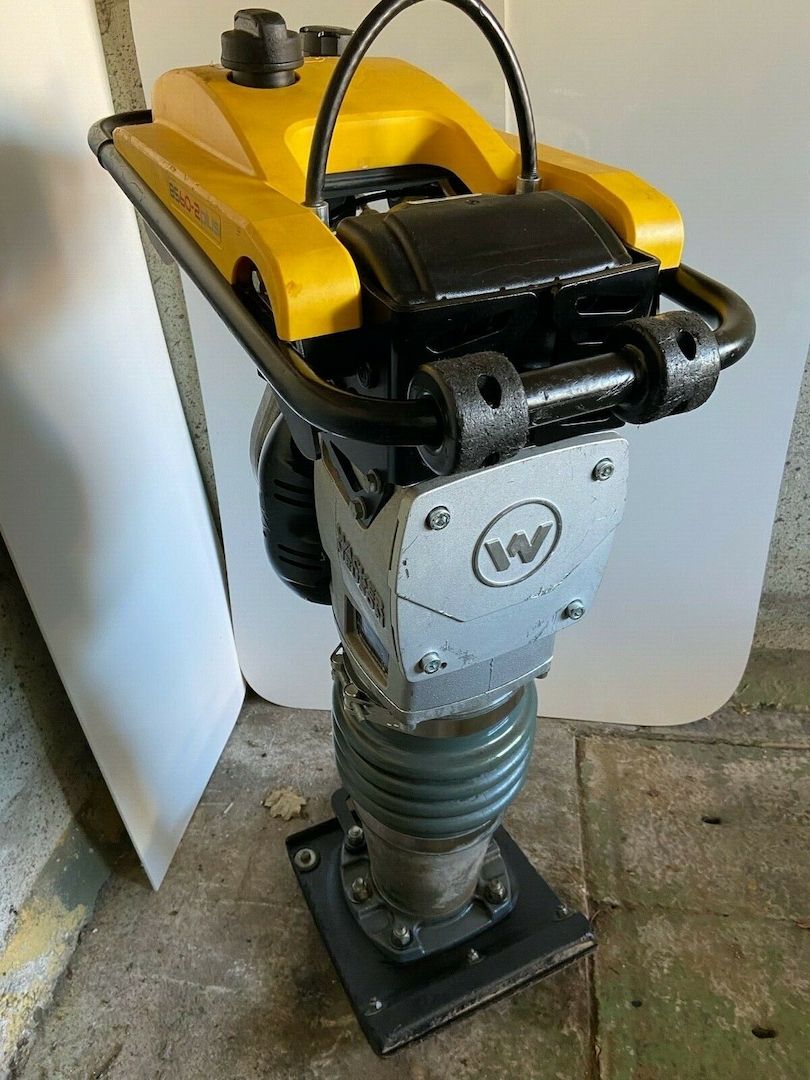 Wacker Neuson BS 60-2 plus mit Ölschmierungssystem, sehr guter zustand