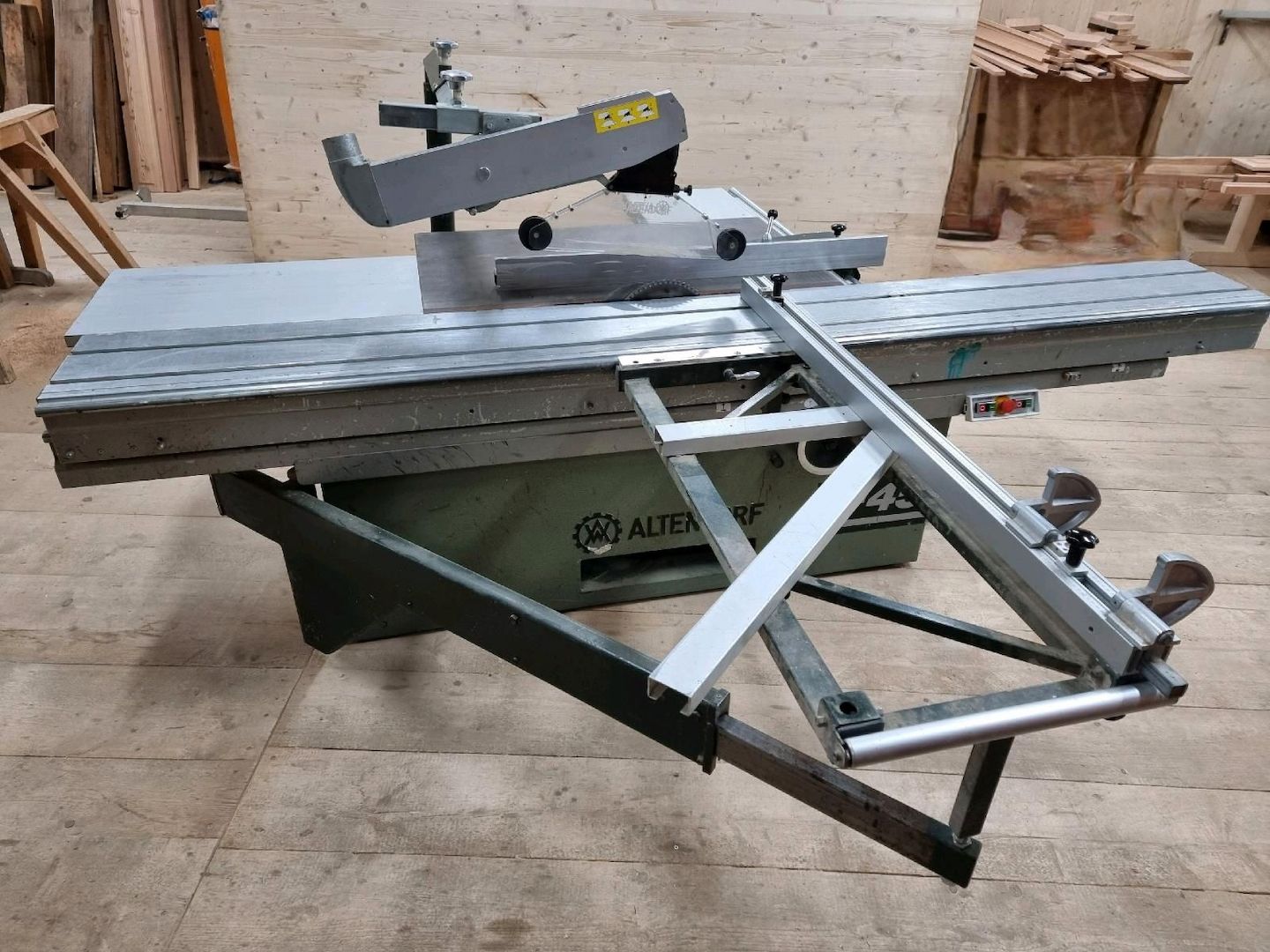 Altendorf F45