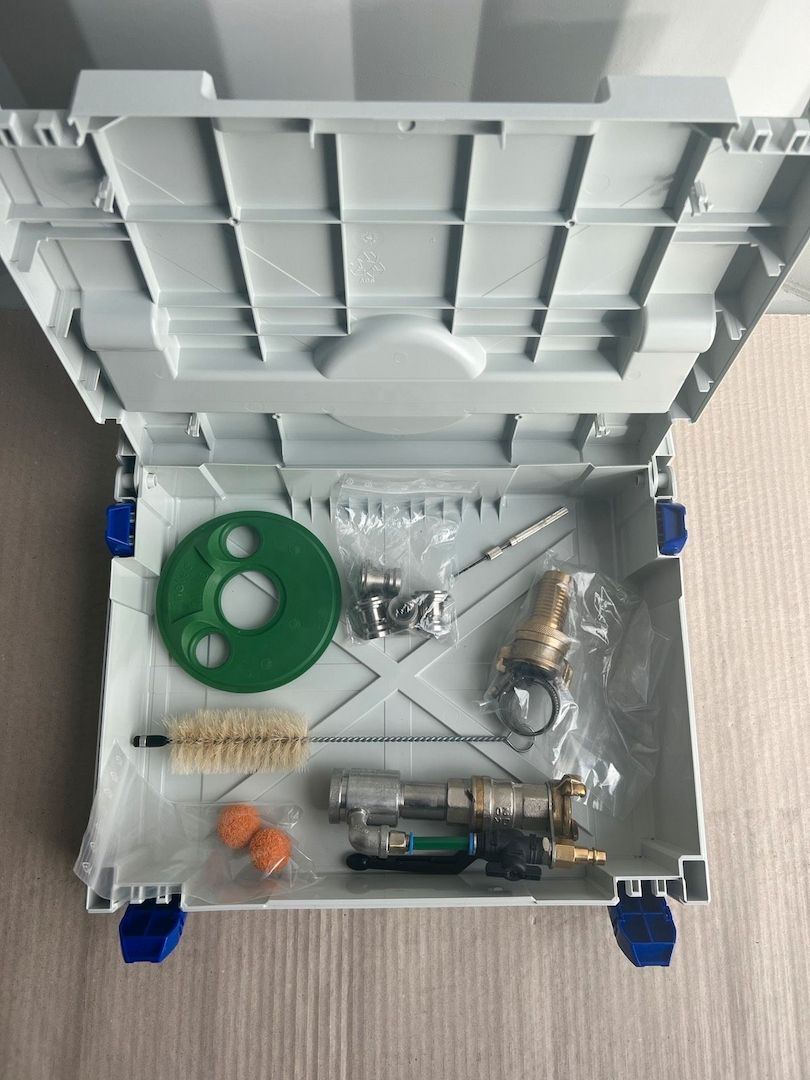 Inotec InoMAT M8 Putzmaschine Bitumen Abdichtung Verputzmaschine