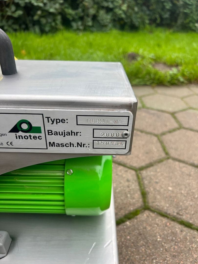 Inotec InoMAT M8 Putzmaschine Bitumen Abdichtung Verputzmaschine