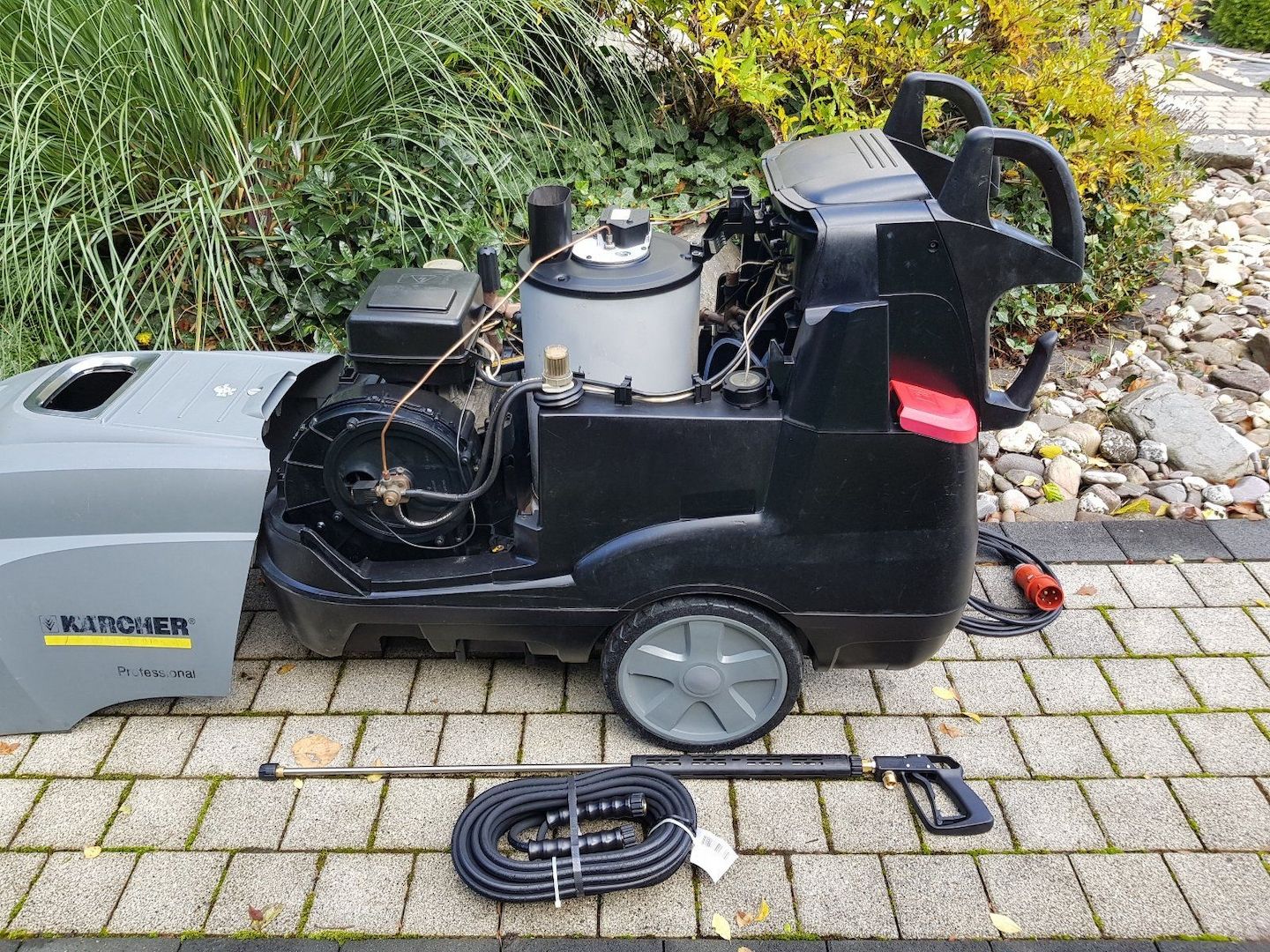 Kärcher Hochdruckreiniger HDS 1118 - 4S Heißwasser 400Volt