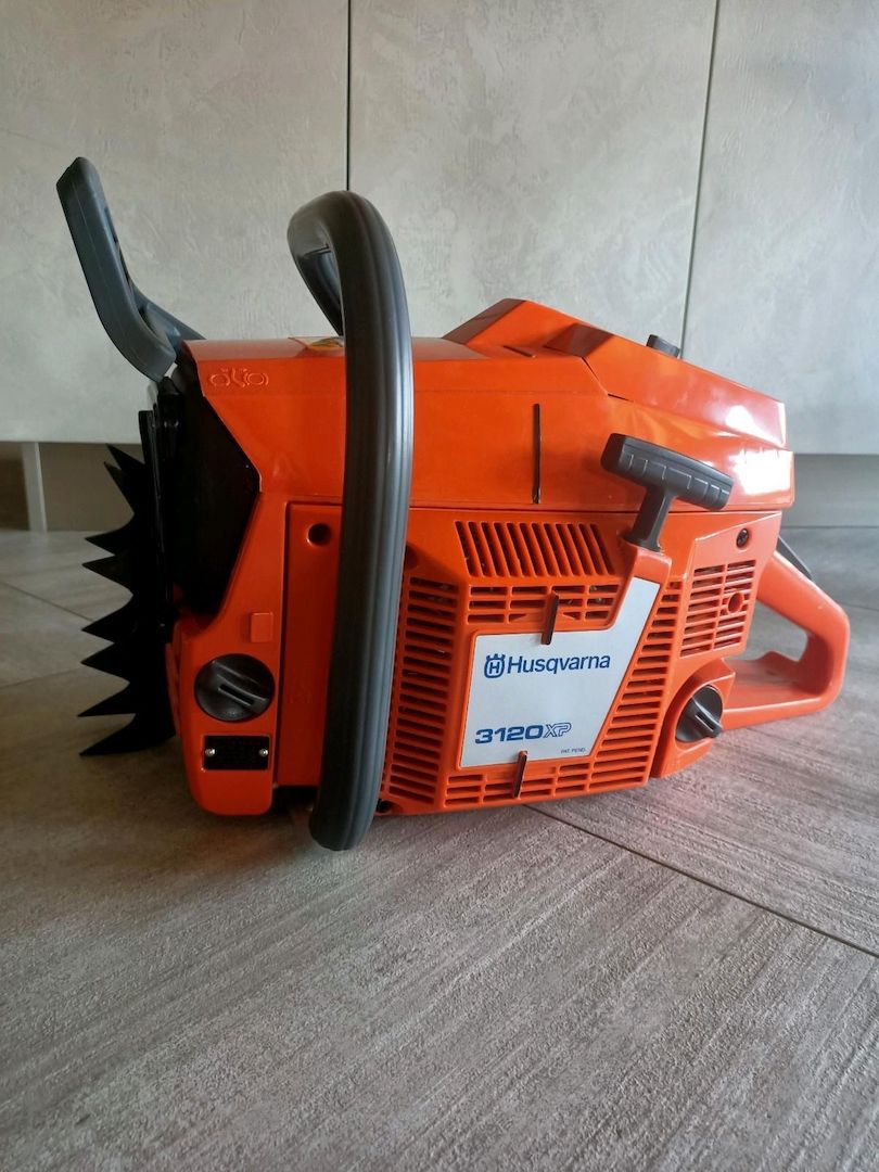 Motorsäge Husqvarna 3120 xp neu