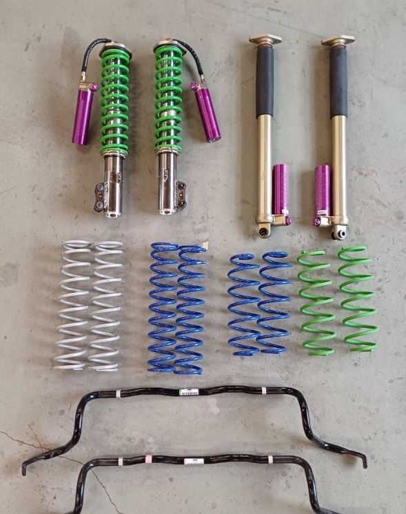 Ford Fiesta Rally4 gravel suspension