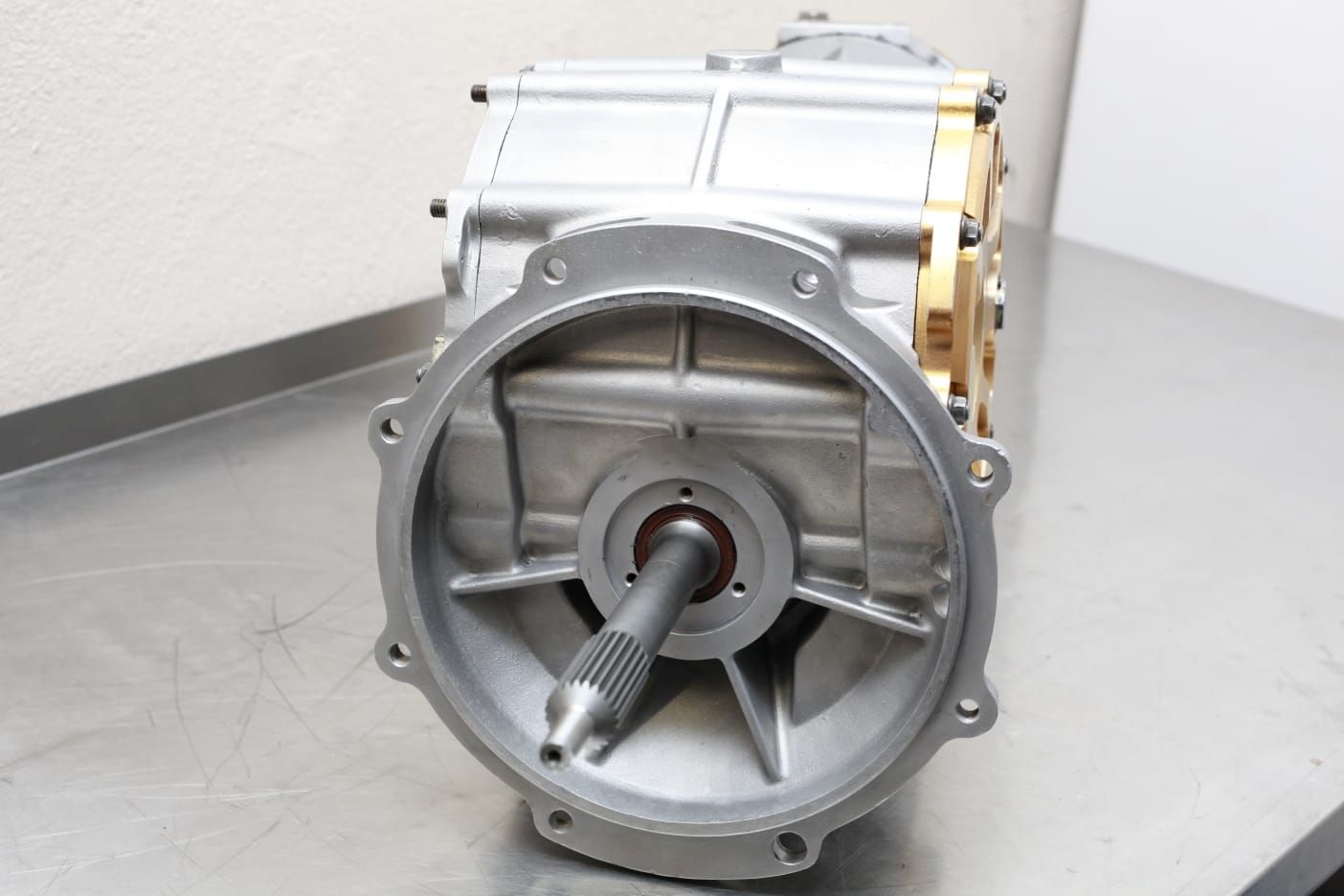 Getriebe für Radical SR8 / Gearbox for Radical SR8