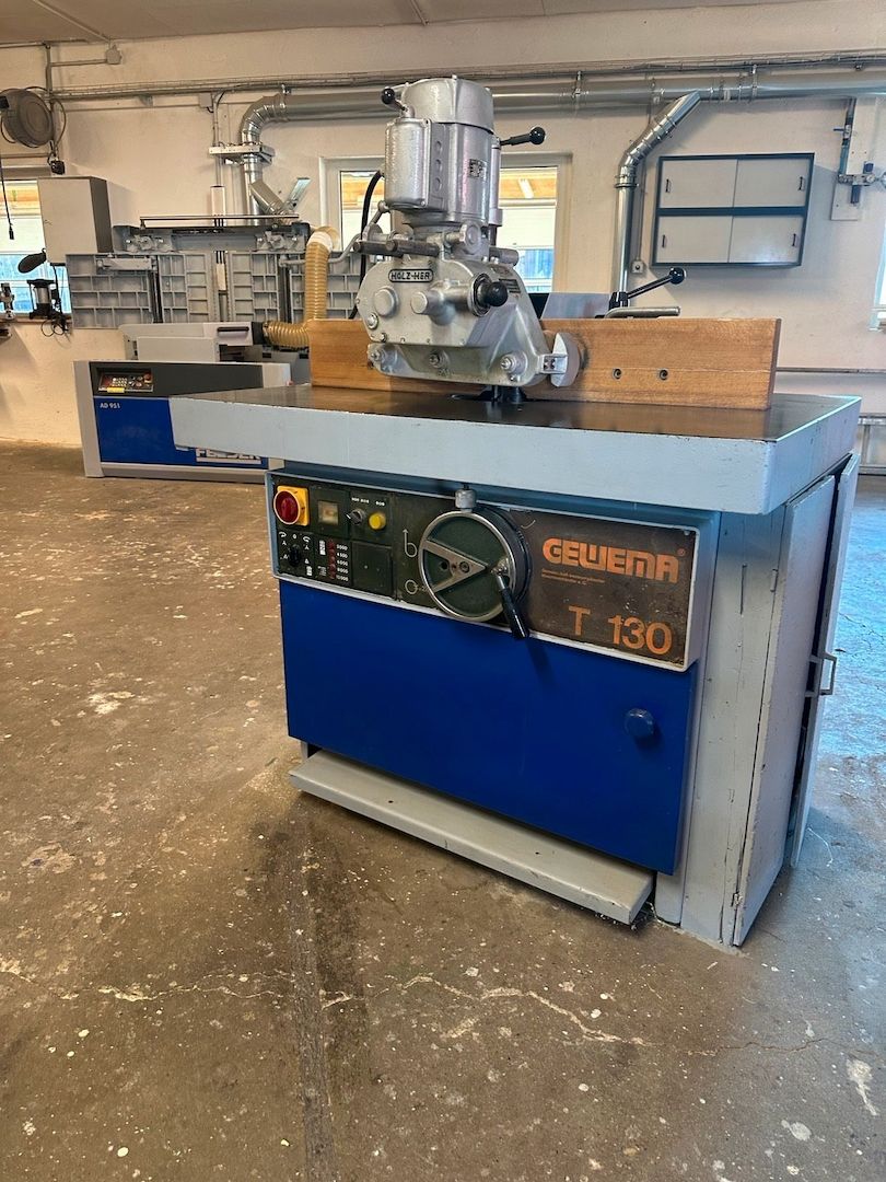 SCM T 130 N Tischfräse mit Vorschub Holzher Fräse Fräsmaschine