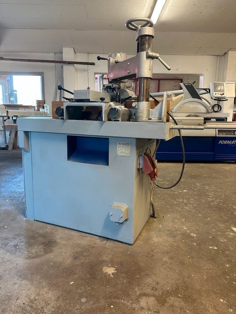 SCM T 130 N Tischfräse mit Vorschub Holzher Fräse Fräsmaschine