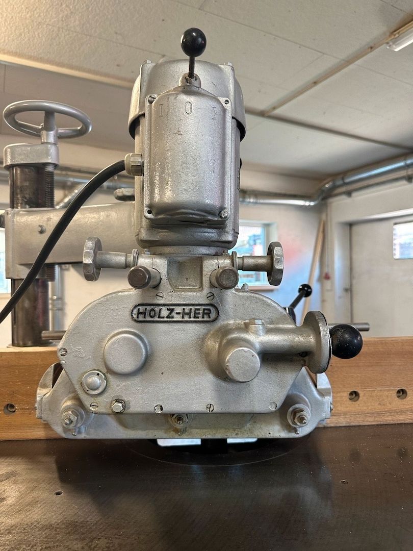 SCM T 130 N Tischfräse mit Vorschub Holzher Fräse Fräsmaschine