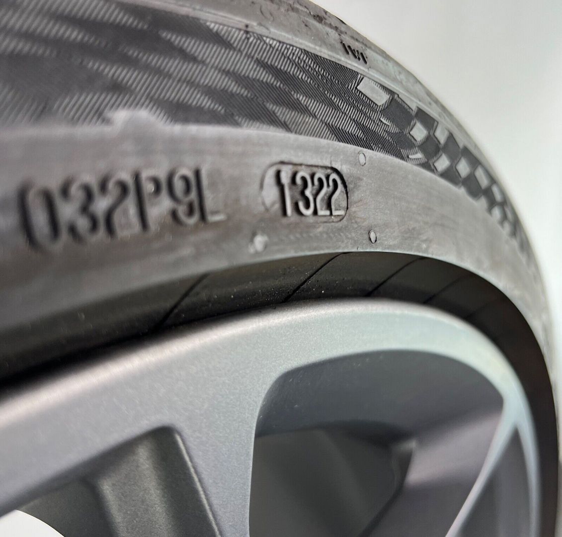 Audi RS6 RS7 4K C8 22 Zoll Felgen Sommerreifen