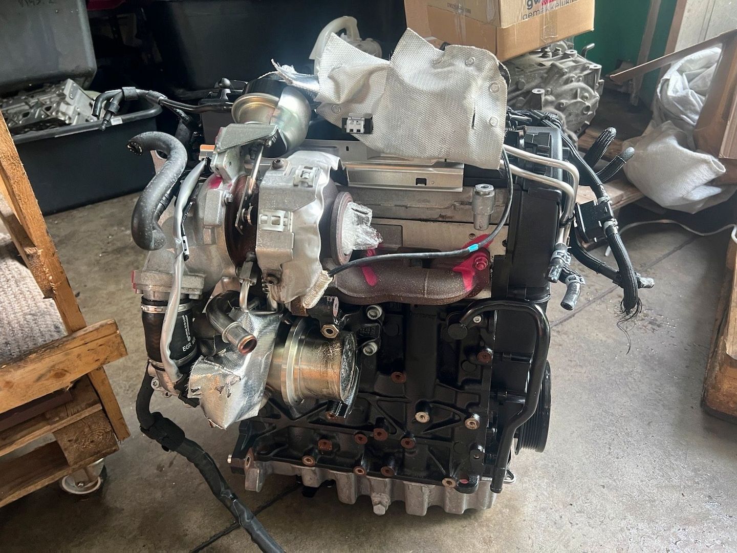 VW Audi Seat Skoda 2,0 TDI DFM Motor Triebwerk Engine