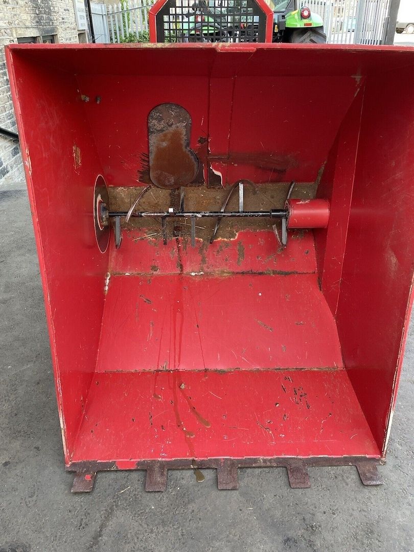 Bobman SL Bettwäsche Maschine 2010 Kubik Reader Sägemehl Spender