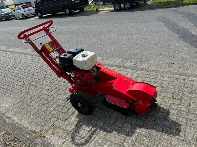 FSI Stubbenfräse B 20 Baumstumpffräse