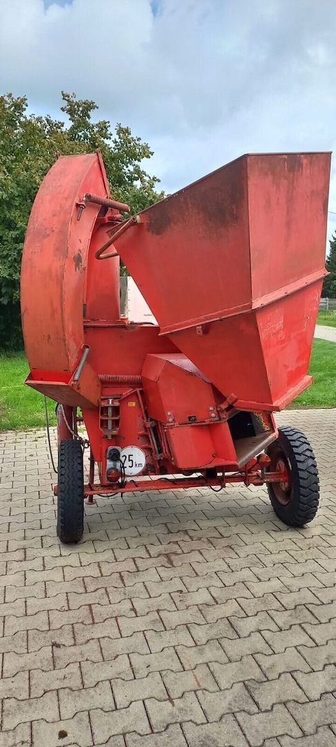 Holzhackmaschine Pöttinger WID  Hacker