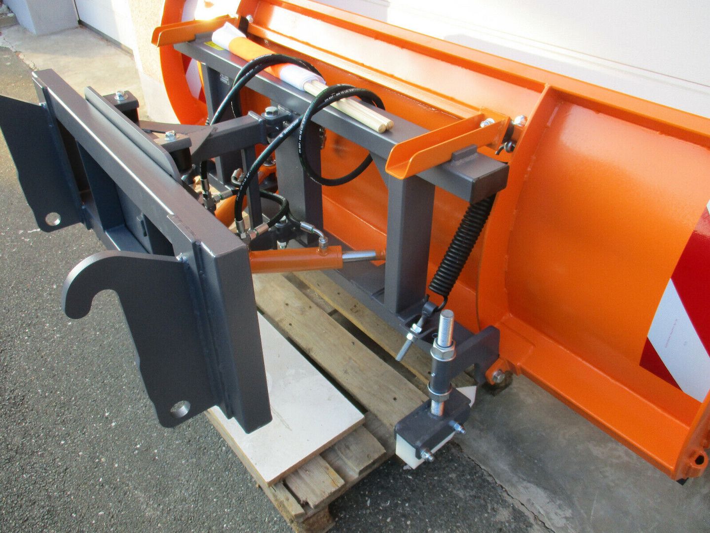 Räumschild Schneeschild Schneepflug für Radlader Kramer 240cm Neu