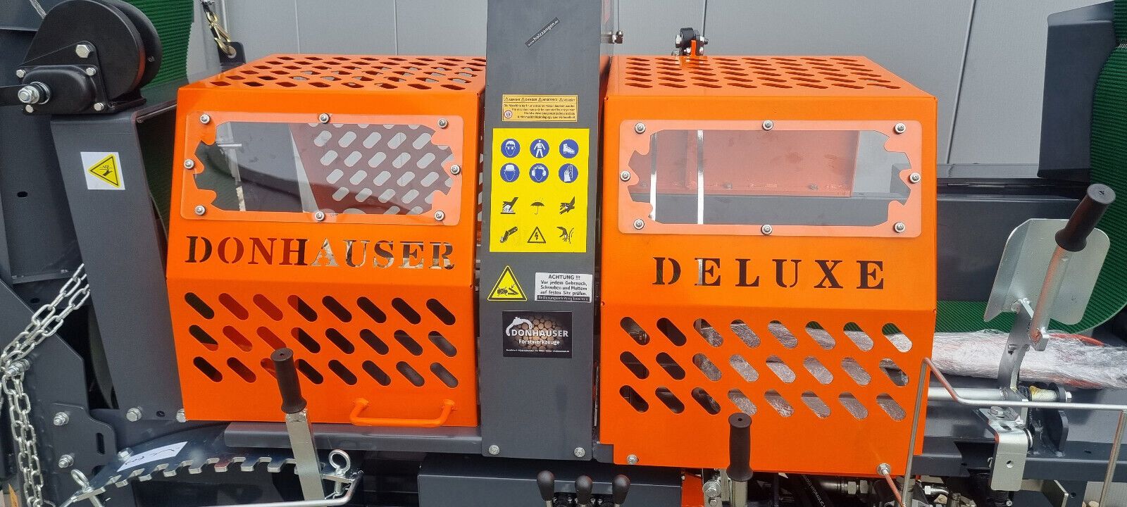 Sägespaltautomat RM7-12TZA 380 2 x Förderband Sägespalter Spalter Holzzange