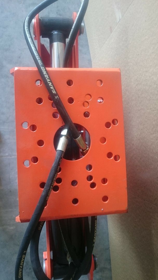 Spaltzange OG620 mit Autospeed Ventil 26 T Spalter Bagger Holzgreifer Forstkran