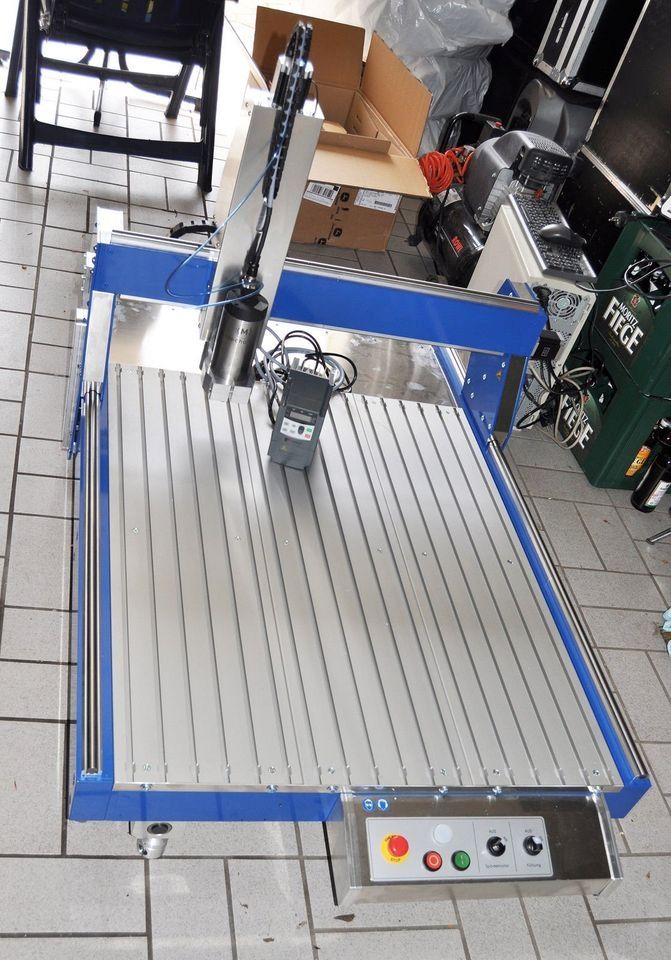 Haase Fräse AL1065, neuwertig, 25 Betr. Std. Mit viel Zubehör