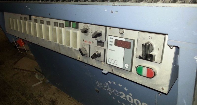 Hebrock EURO 2000 Kantenanleimmaschine Kantenanleimer