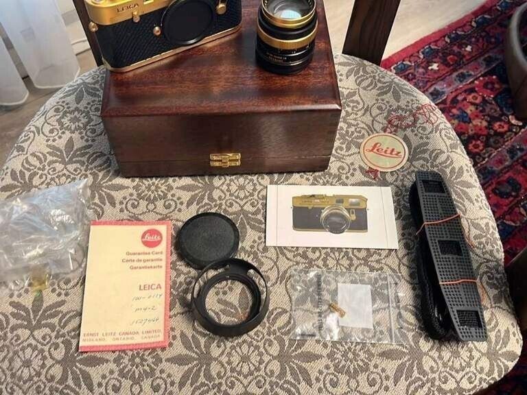 Leica M4-2 Gold + Summilux 1,4-50 Gold