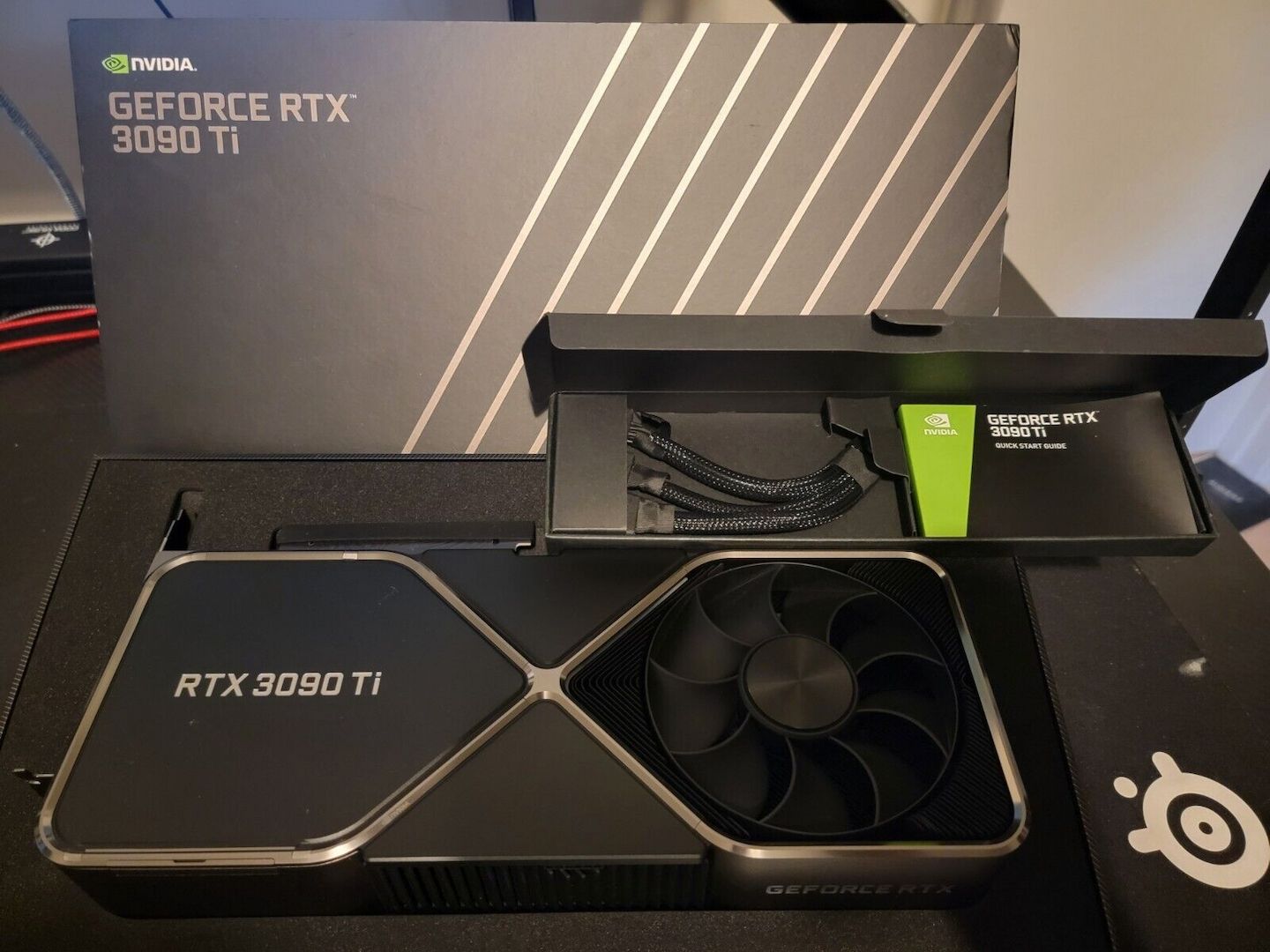 Wholesales NVIDIA RTX4090,3080,4080,GeForce RTX 3090Ti In Box