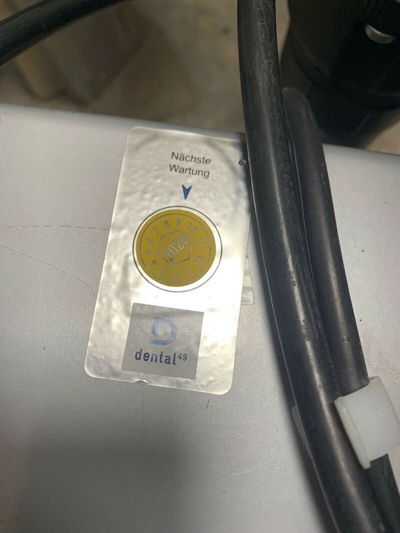 DÜRR DENTAL Kompressor QUATTRO-TANDEM Bj. 2014 Wartung Bis 2026 Top!!!