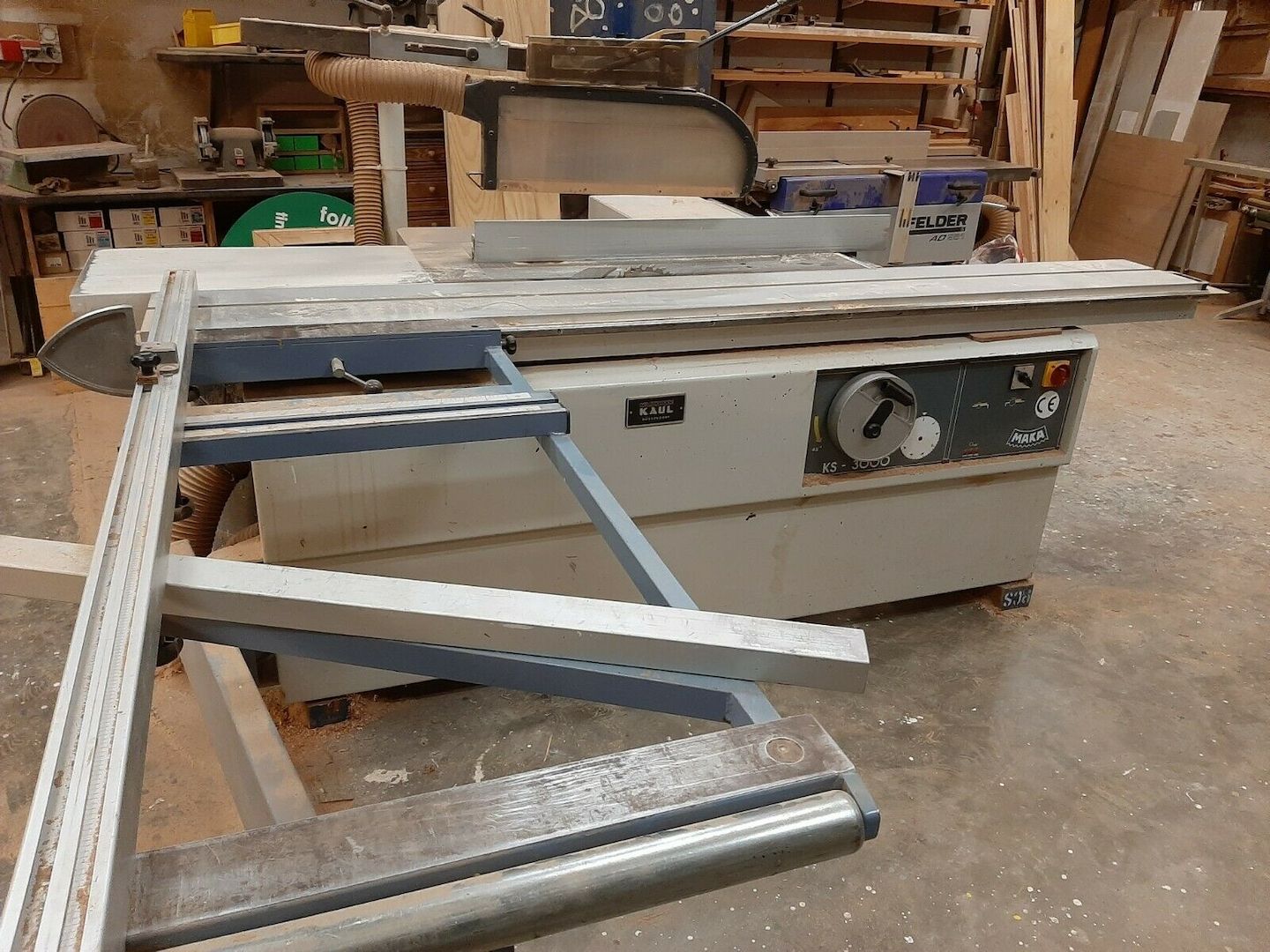 Formatkreissaegesaege , Maka KS 3000 , SCM ,400 V , 5,5 kw , Saegeblatt 400 mm