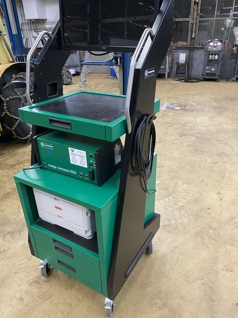 Hella Gutmann Abgastester  AU-Tester Mega Compaa HG4 inkl. Software