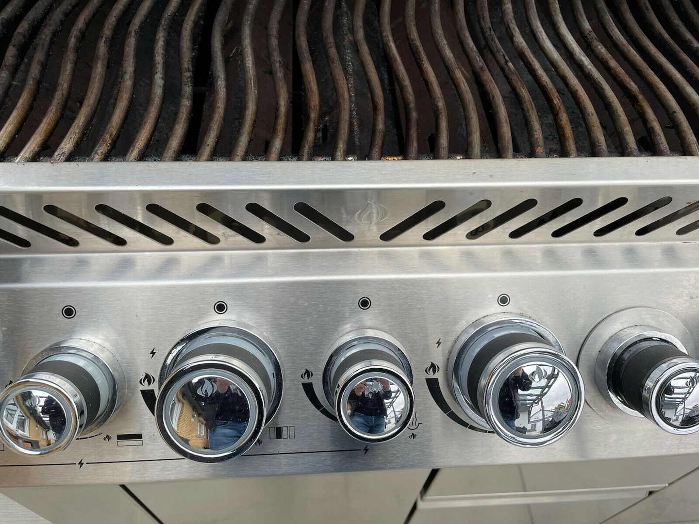 Napoleon Prestige Pro 825