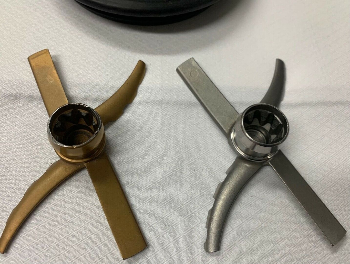 Pacojet 1 PJ1 Profi Küchengerät  Paco Jet Tiefkühlmixer mit 2 x Pacossierflügel