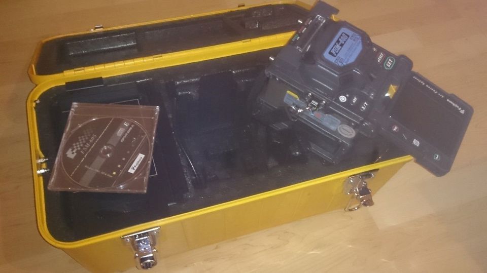 Fujikura FSM-60S Fusion Splicer KIT