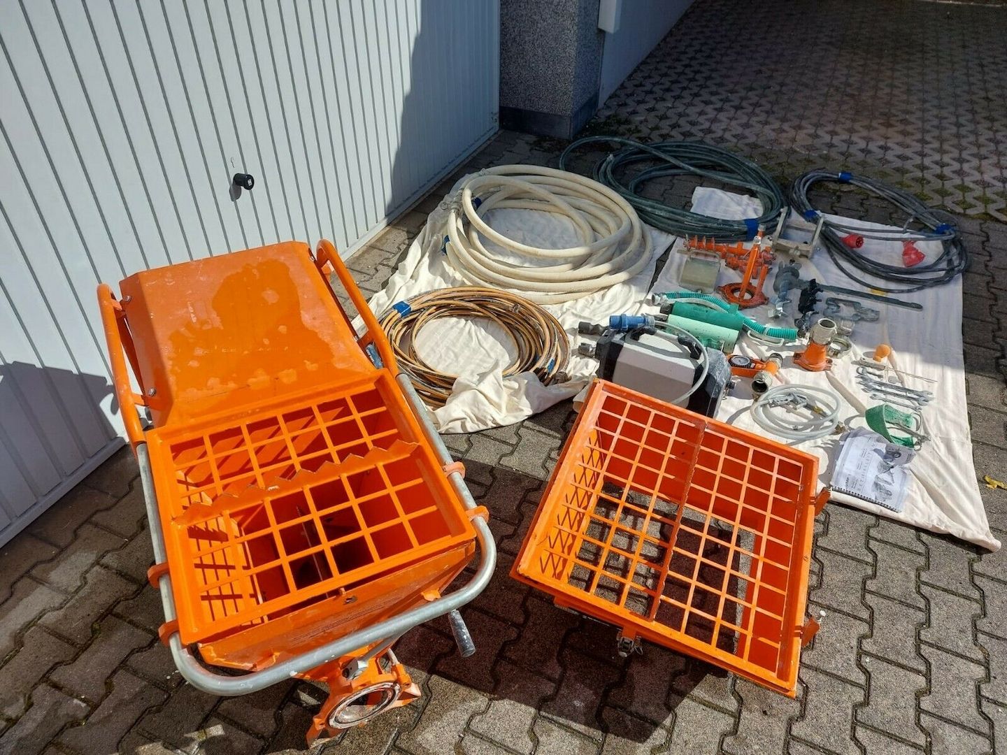 Putzmaschine UMP 1 Dualpower, umschaltbar 230V400V, 16A mit 3,0 kW-Pumpe