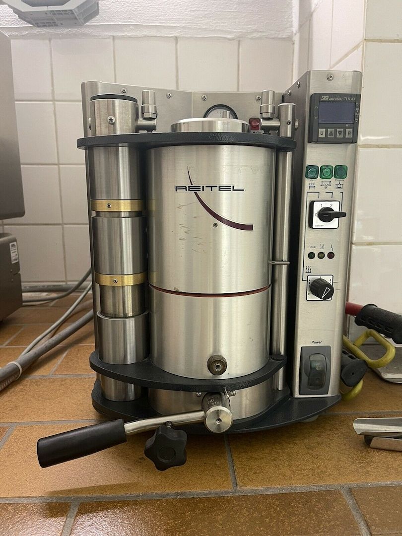 Reitel Induret Gussgerät