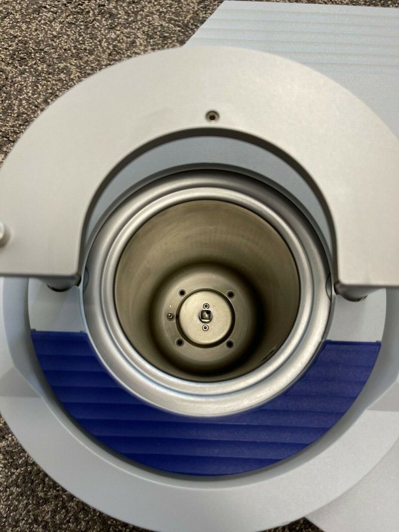 Sirona DAC Universal, Baujahr 2016 inkl. DAC Standard Deckel und DAC Flex-Deckel