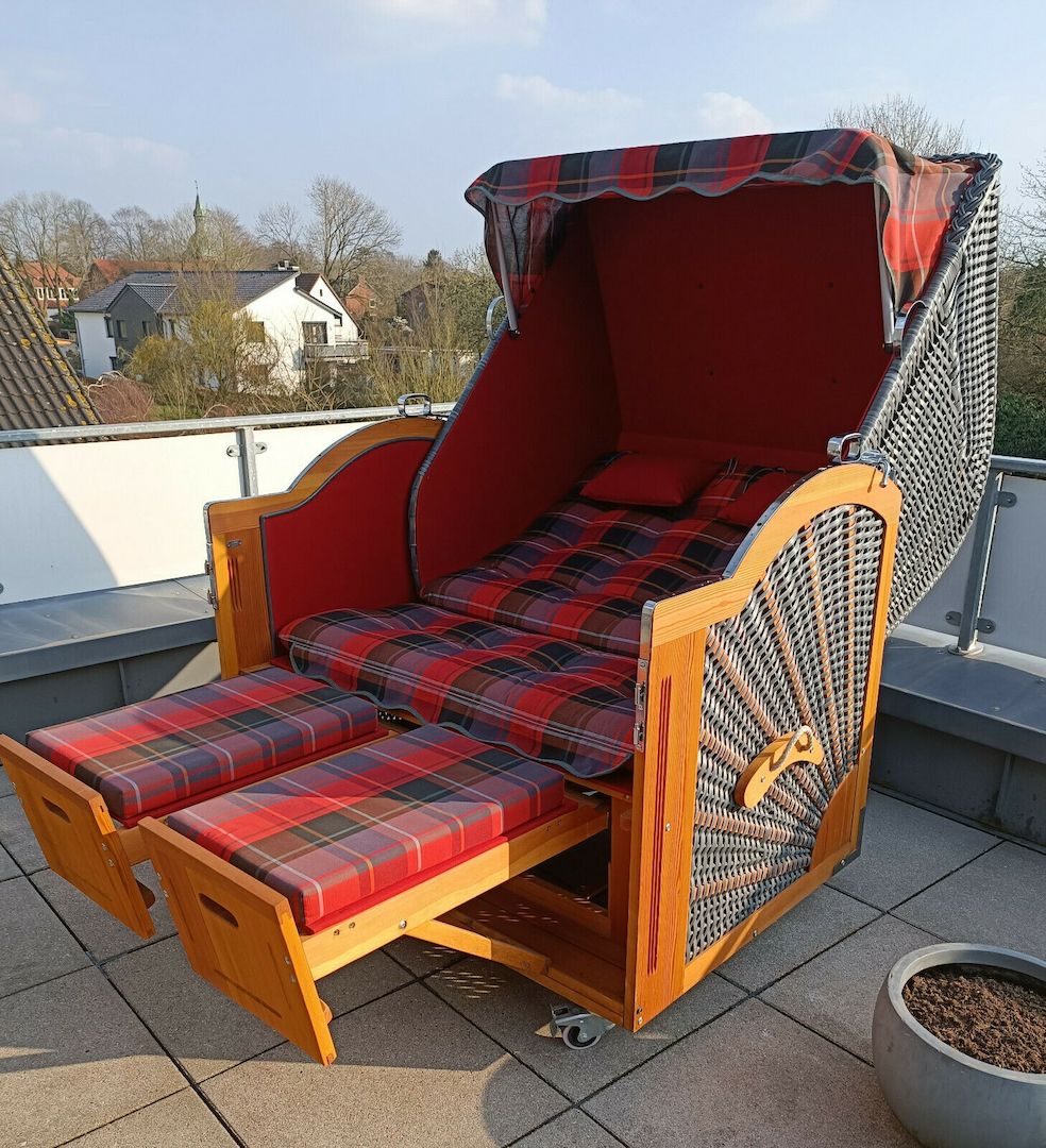 Strandkorb Liegemodell Comfort XL Anthrazit Rot Lärche Massiv Neuwertig Strandkorb Liegemodell Comfort XL Anthrazit Rot Lärche Massiv Neuwertig