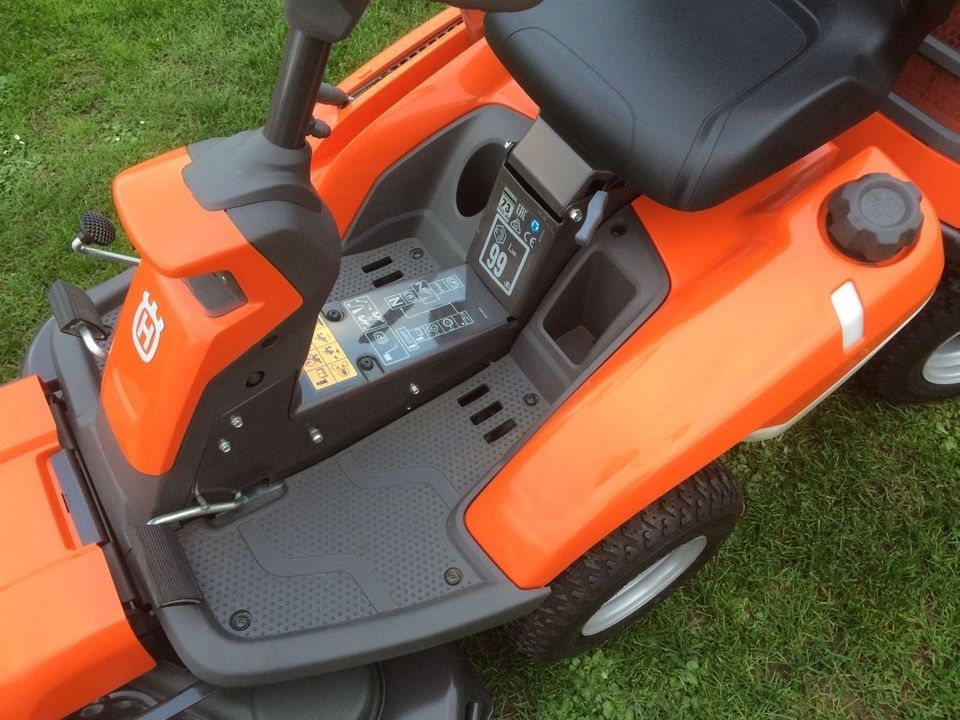 Rasentraktor Aufsitzmäher Husqvarna Rider 316 TXs AWD Frontmäher Hydro Kawasaki!