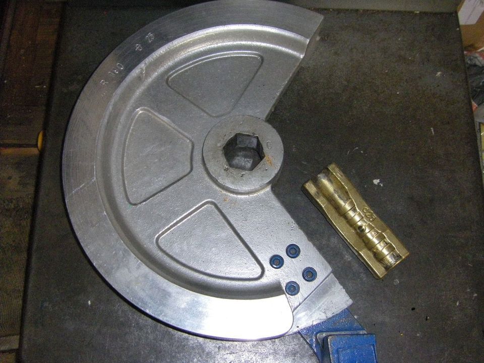 Rohrbiegemaschine Ercolina Super Bender mit 11 Biegesegmenten