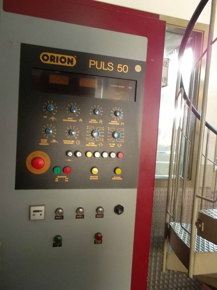 Senk-Erodiermaschine ORION PLUS 50 SE 600 Hahn & Kolb