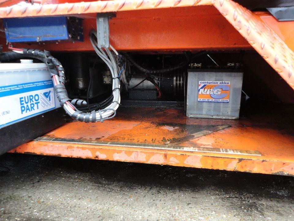 Sky High ST 120 Arbeitsbühne Hebebühne 12m