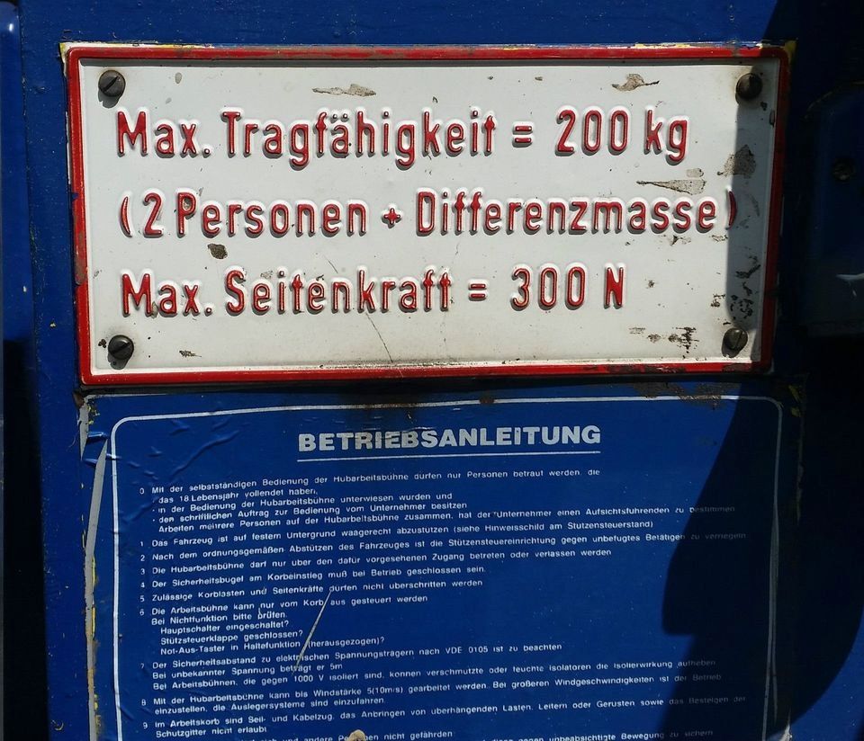 Anhänger Hebebühne Arbeitsbühne Stematec G12