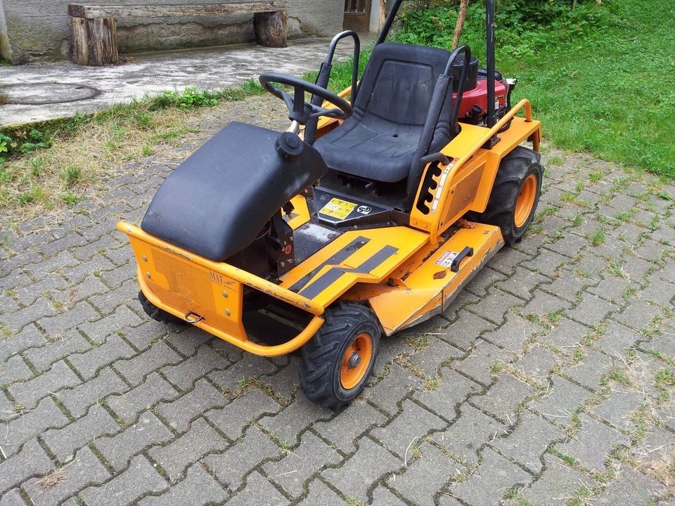 AS 9102 Enduro Hochgrasmäher Gestrüppmäher Aufsitzmäher Rasentraktor
