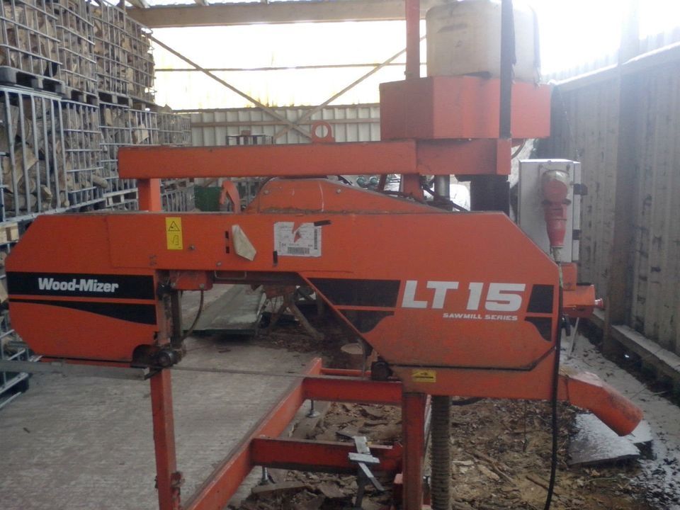 Bandsäge Sägewerk Blockbandsäge von Wood-Mizer LT15