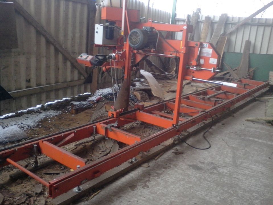 Bandsäge Sägewerk Blockbandsäge von Wood-Mizer LT15