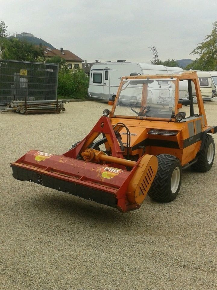 Bucher Aebi Humus Multifunktionstraktor Rasenmäher