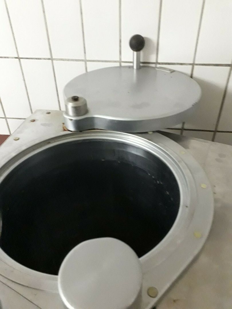 Wurstfüller Wurstfüllmaschine Füllmaschine Füller Frey Heinrich