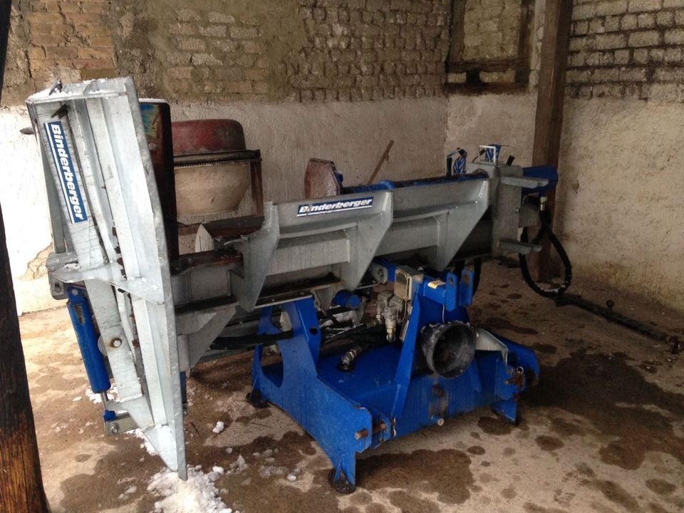 Holzspalter Binderberger Spaltgigant 30 t