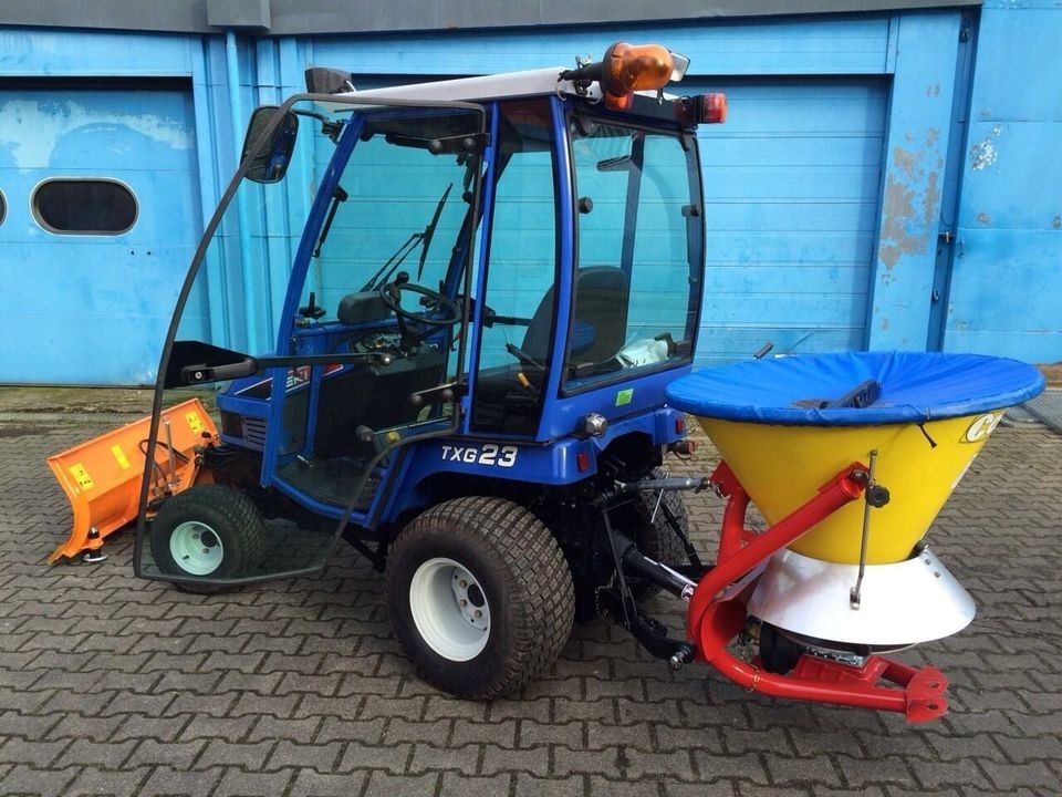 Iseki Kommunaltraktor TXG 23 Winterdienst